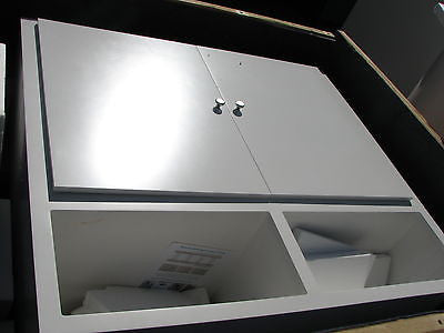 CABINET RETAIL SHOW Exhibits Display WHITE W/DOORS - Pristine SPECIAL SALE!!!